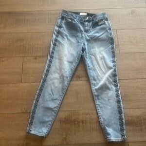Knox Rose Blue Denim Jeans Ankle Straight Baggy Embroidered Stripes Size 6